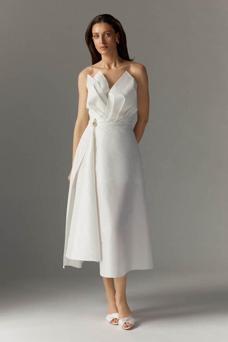 AMINAS WHITE